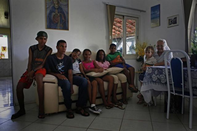 Women in Brazilian Prisons (21 pics + text)