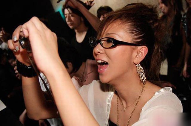 How Japanese Youth Partying (30 pics)