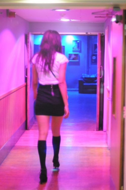 Sexy Girls from School Disco (100 pics)