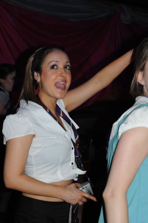 Sexy Girls from School Disco (100 pics)