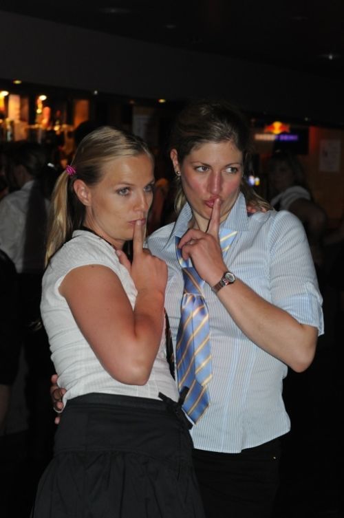 Sexy Girls from School Disco (100 pics)