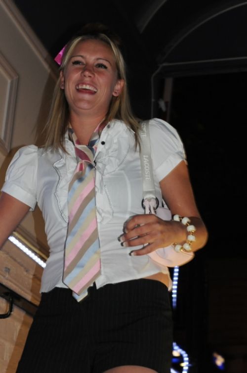 Sexy Girls from School Disco (100 pics)