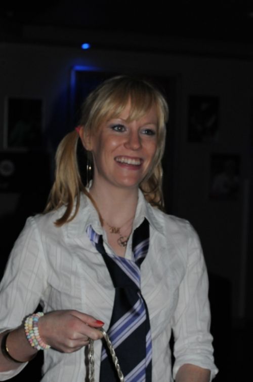 Sexy Girls from School Disco (100 pics)