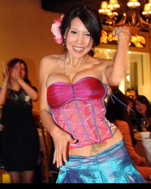 Cool Dancer (14 pics)