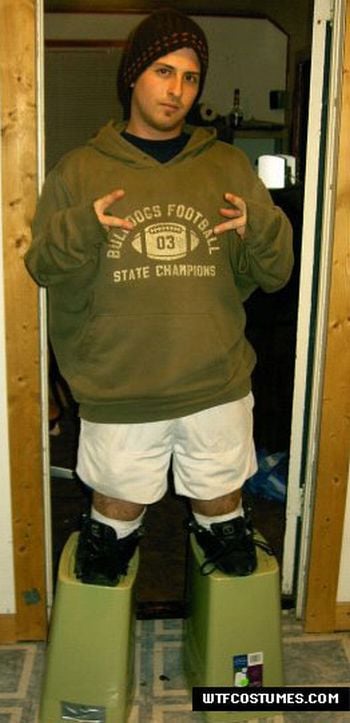 WTF Costumes (45 pics)