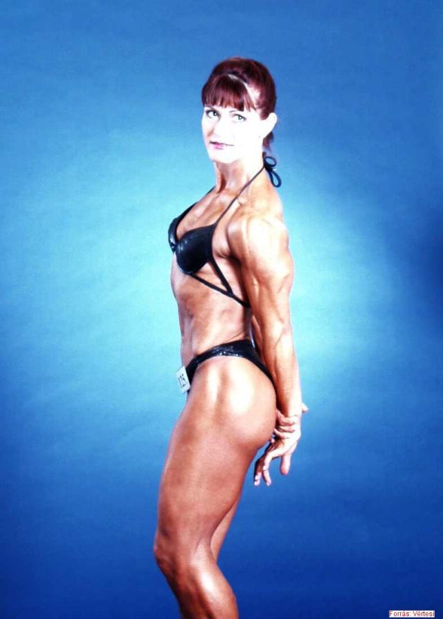 Bodybuilders (90 pics)