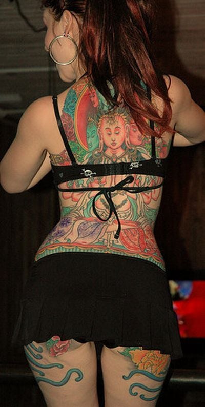 Compilation of Girls with Tattoos (51 pics)