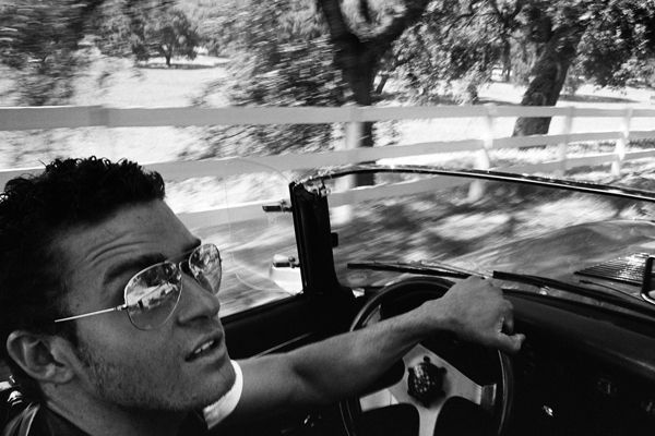 Celebrity photoworks from Tom Munro (56 pics)