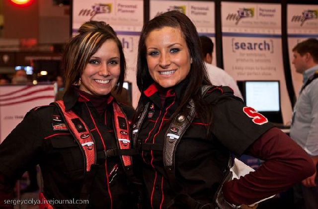 Girls from Las Vegas Consumer Electronic Show (42 pics)