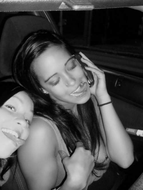 Pretty Girl Has a Problem with Her Tongue (11 pics)