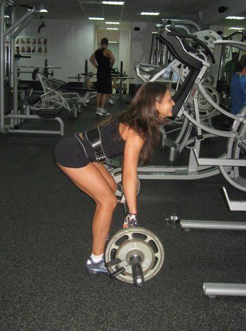 Just a little Peek into the Gym (31 pics)