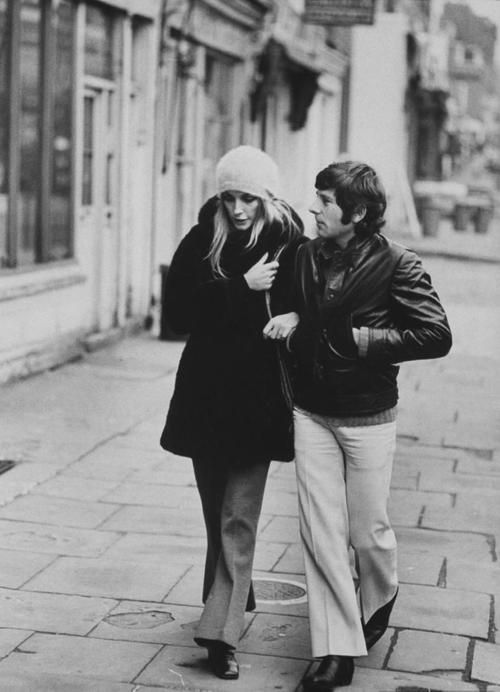 Rare Photographs of Celebrities (125 pics)