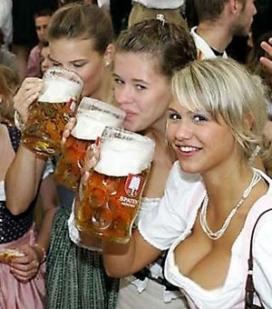 Faces Jealous Women Make (17 pics)