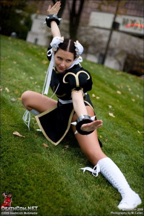 Beautiful Street Fighter Costumes (45 pics)