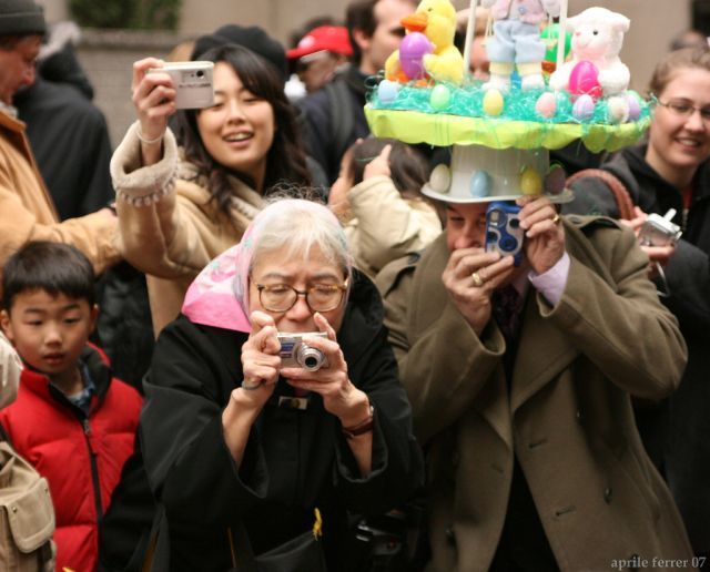 Life In The Funny Lane (44 pics)