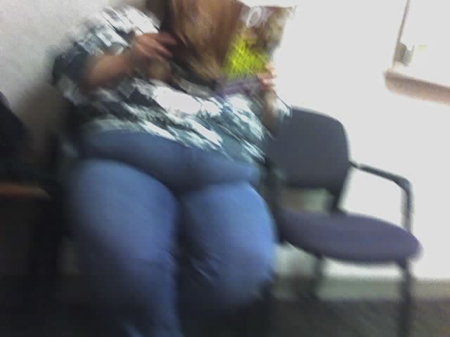 Butts In The Front (29 pics)