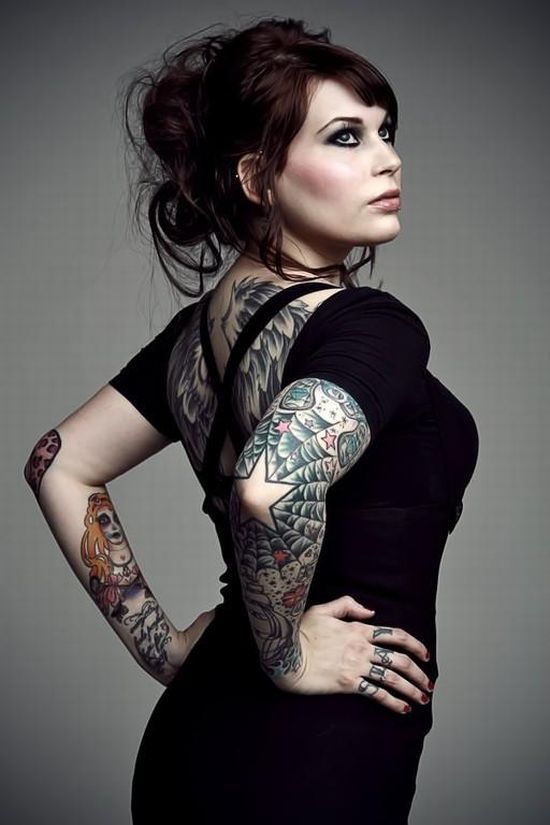 Compilation of Girls with Tattoos. Part 2 (33 pics)