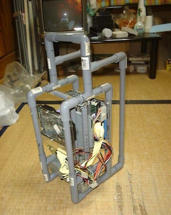 Sexy Girl Bikini PC Case Mod (19 pics)