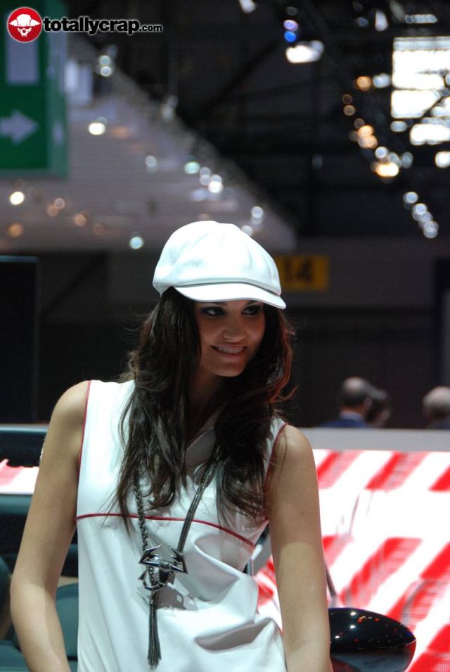 Hot Dolls at Geneva Autoshow 2010 (73 pics)
