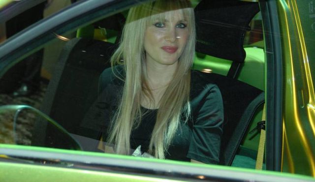 Hot Dolls at Geneva Autoshow 2010 (73 pics)