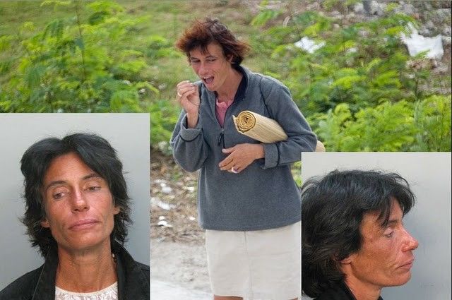 Mug Shots of Women Living in the Street (40 pics)