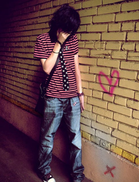 Hot Emo Boys (49 pics)