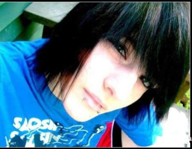 Hot Emo Boys (49 pics)