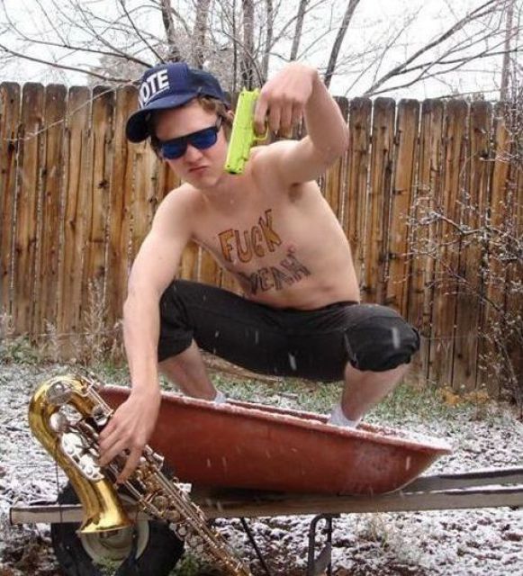 Internet Gangstas&hellip; (45 pics)