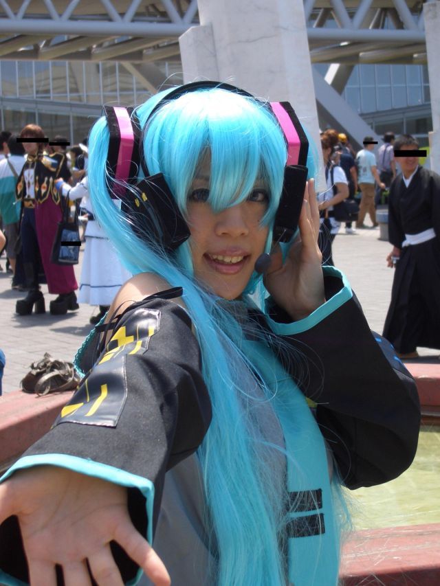 Really Cute Female Japanese Cosplayers (65 pics)