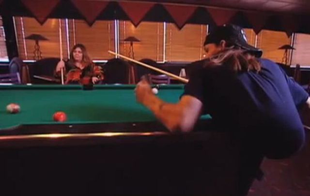 The Man with Half a Body! (33 pics)