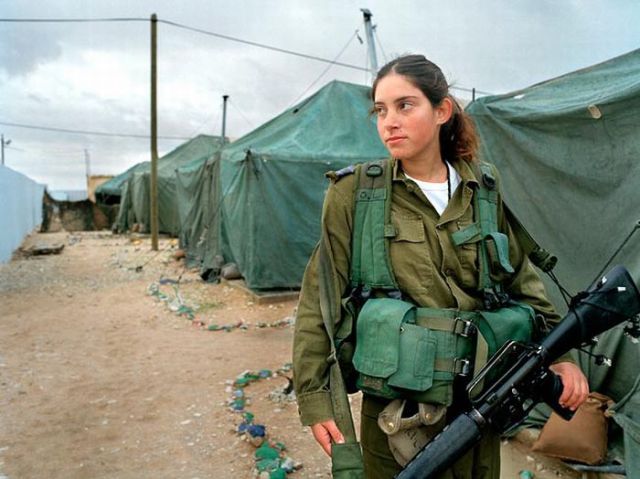 Israeli Military Girls (67 pics)