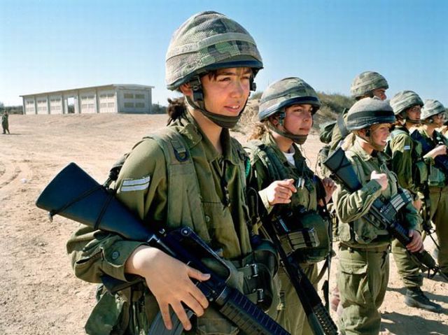 Israeli Military Girls (67 pics)