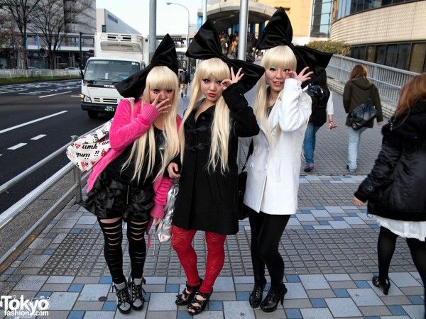 Gagamania in Tokyo (79 pics)