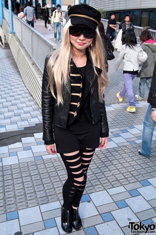 Gagamania in Tokyo (79 pics)