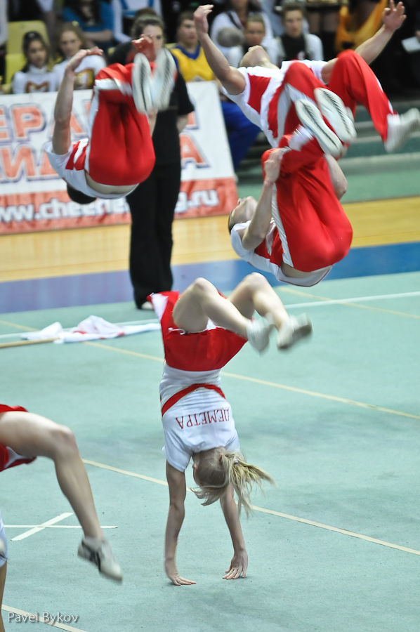 Russian Cheerleading Championship 2010 (38 pics)