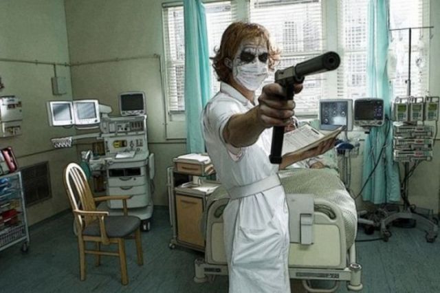 Let&rsquo;s Have a Joker&rsquo;s Smile! (36 pics)