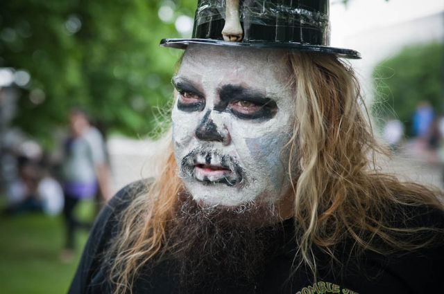 Zombie Walk in Moscow (84 pics)