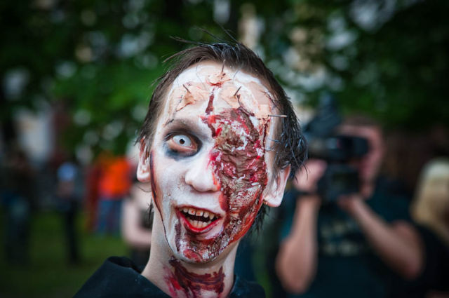 Zombie Walk in Moscow (84 pics)