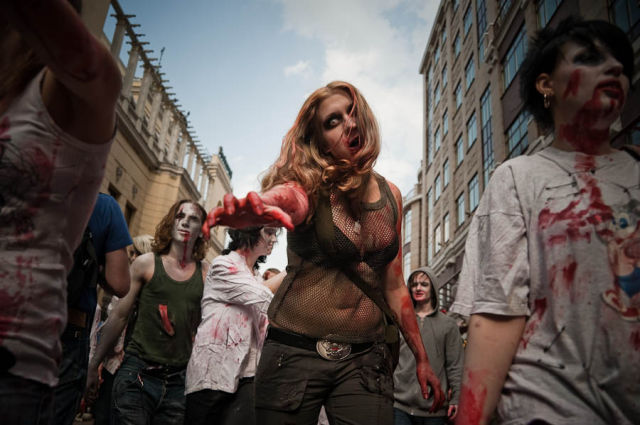 Zombie Walk in Moscow (84 pics)
