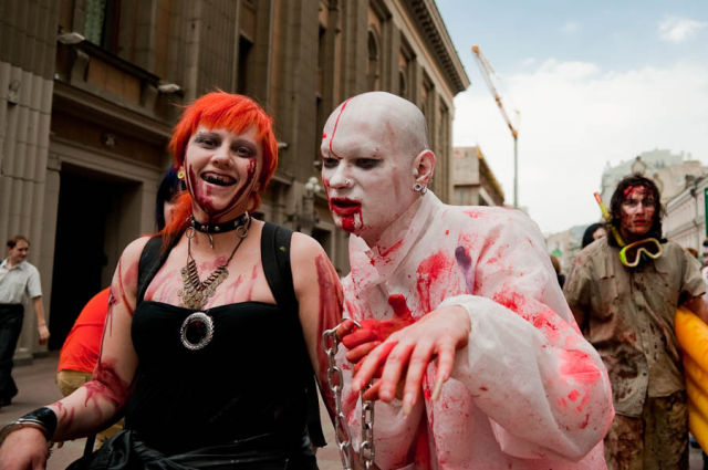 Zombie Walk in Moscow (84 pics)