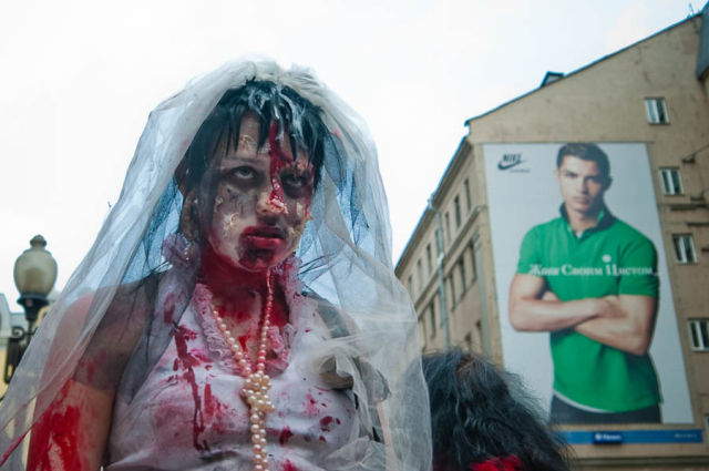 Zombie Walk in Moscow (84 pics)