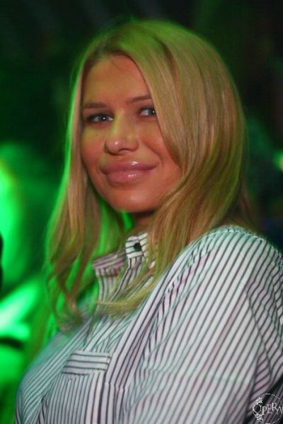 Silicone “Dolls” (72 pics)