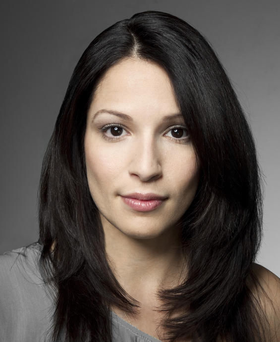 Too Sexy to Work in a Bank (24 pics) Too Sexy to Work in a Bank (24 pics)