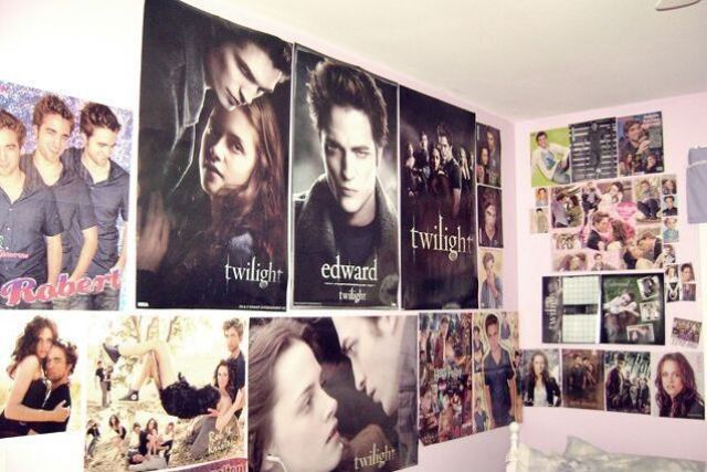 Twilight Fans with Creepy Twilight-Themed Bedrooms (28 pics)