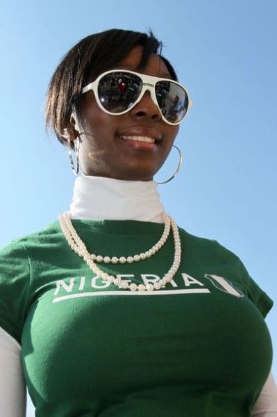 Female World Cup Fans (74 pics)