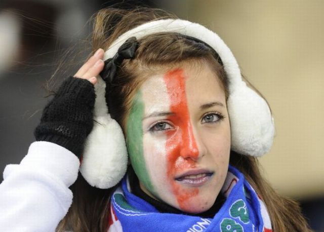 Female World Cup Fans (74 pics)