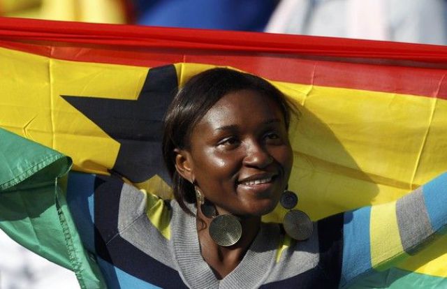 Female World Cup Fans (74 pics)