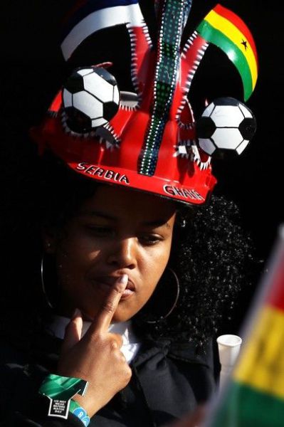 Female World Cup Fans (74 pics)