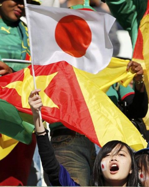 Female World Cup Fans (74 pics)