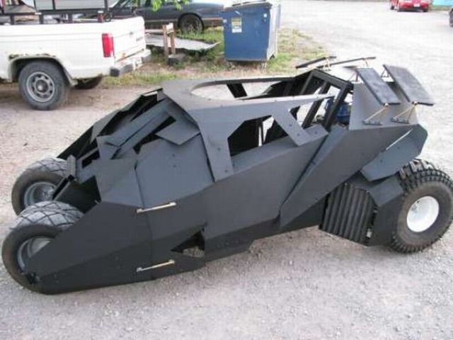 Epic Cars for Batman Fans (17 pics) Epic Cars for Batman Fans (17 pics)